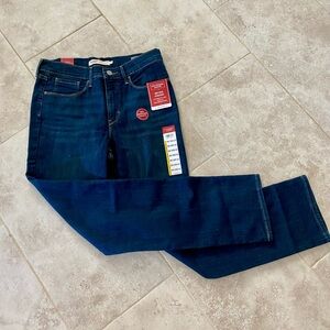 Levi's Dark Indigo Straight Jeans